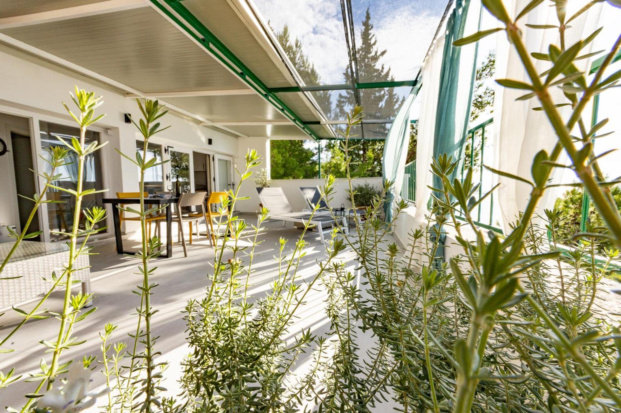 Apartments Krzanic Podgora Exterior foto