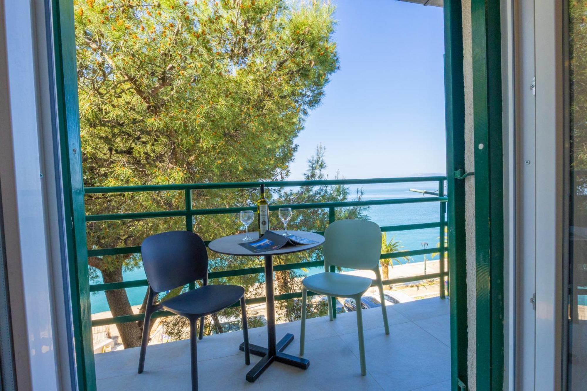 Apartments Krzanic Podgora Exterior foto